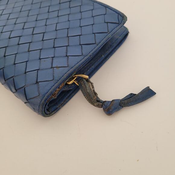 BOTTEGA VENETA Interatiato Woven Leather Bifold Wallet Medium Blue Unisex Soft - Picture 13 of 15